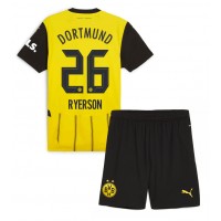 Otroški Nogometni dresi Borussia Dortmund Julian Ryerson #26 Domači 2024-25 Kratek Rokav (+ Kratke hlače)